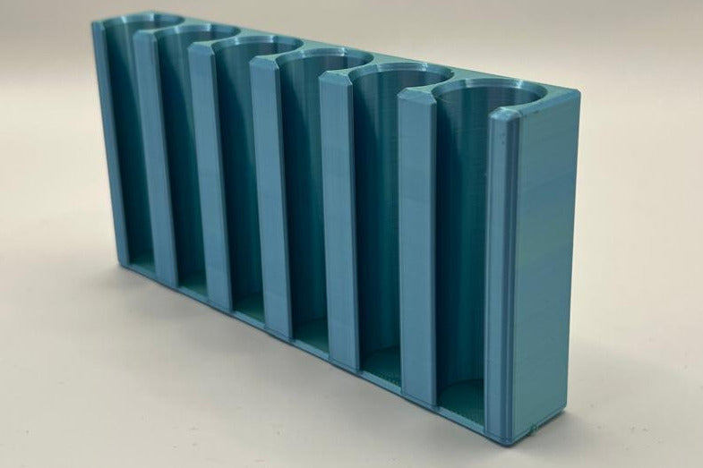 Stylischer Whiteboard Stifthalter