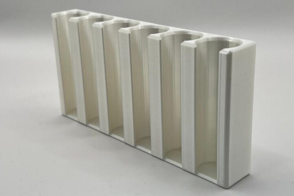 Stylischer Whiteboard Stifthalter